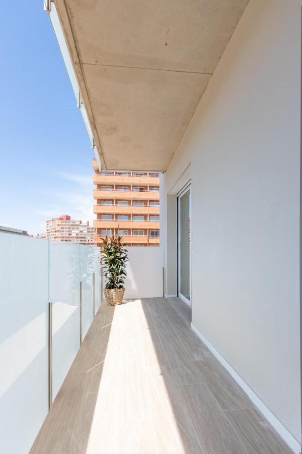 Apartament M A R I V E N T With Bathroom And Terrace 50 M2